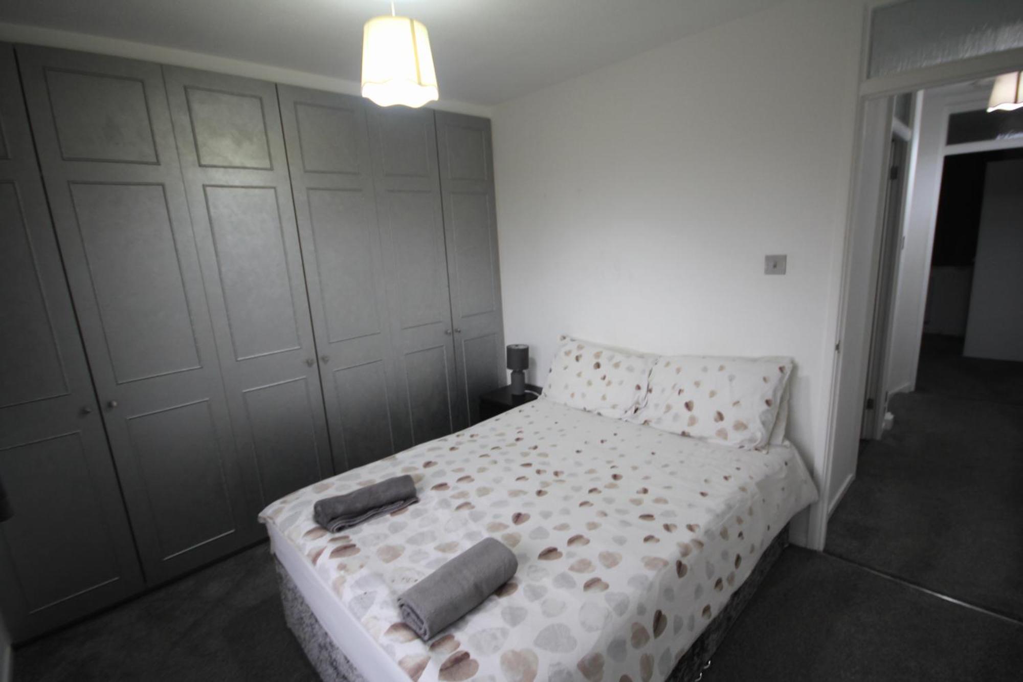 Apartment Wooburn Place Hillingdon