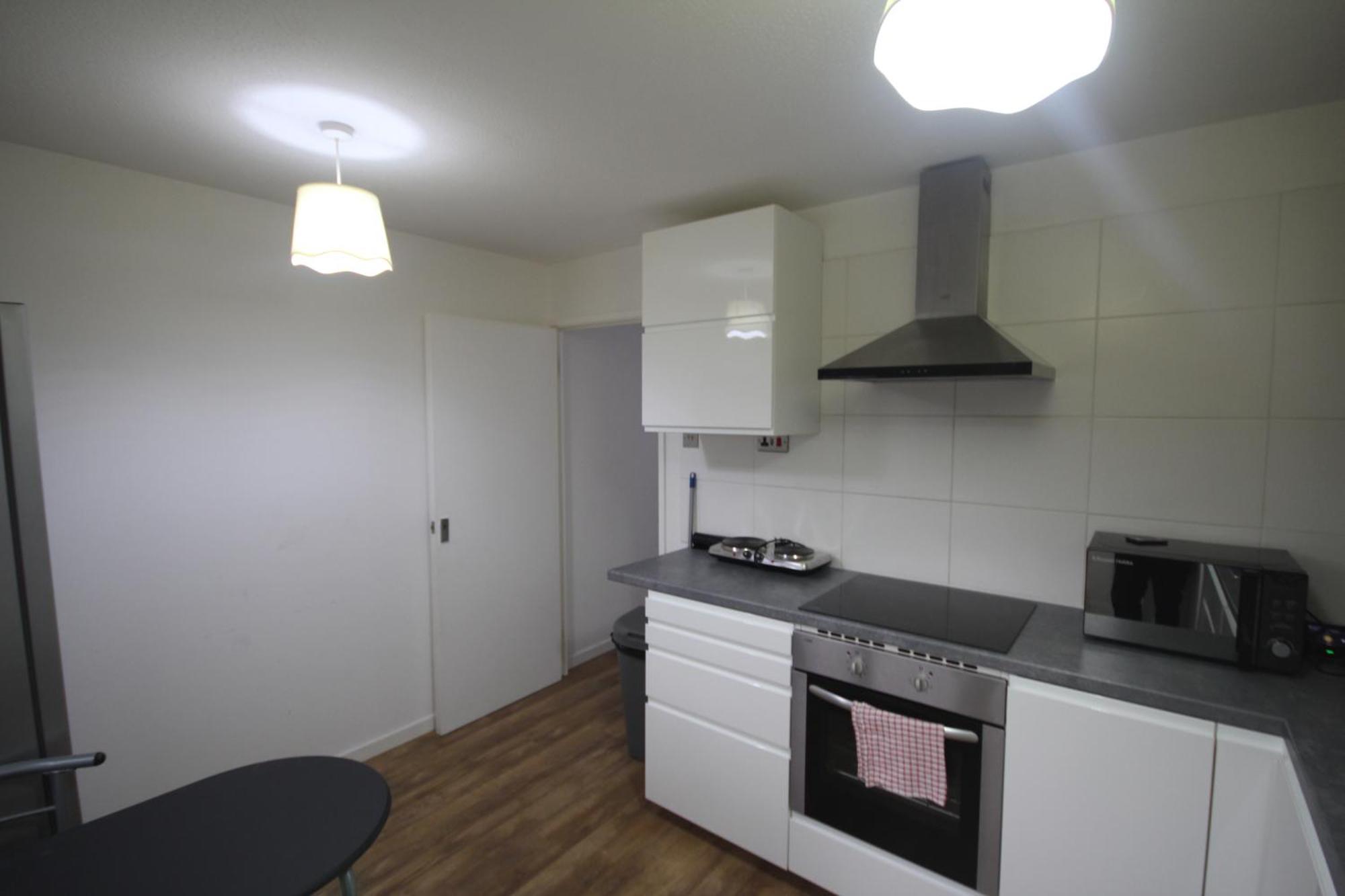 Wooburn Place Apartment Hillingdon